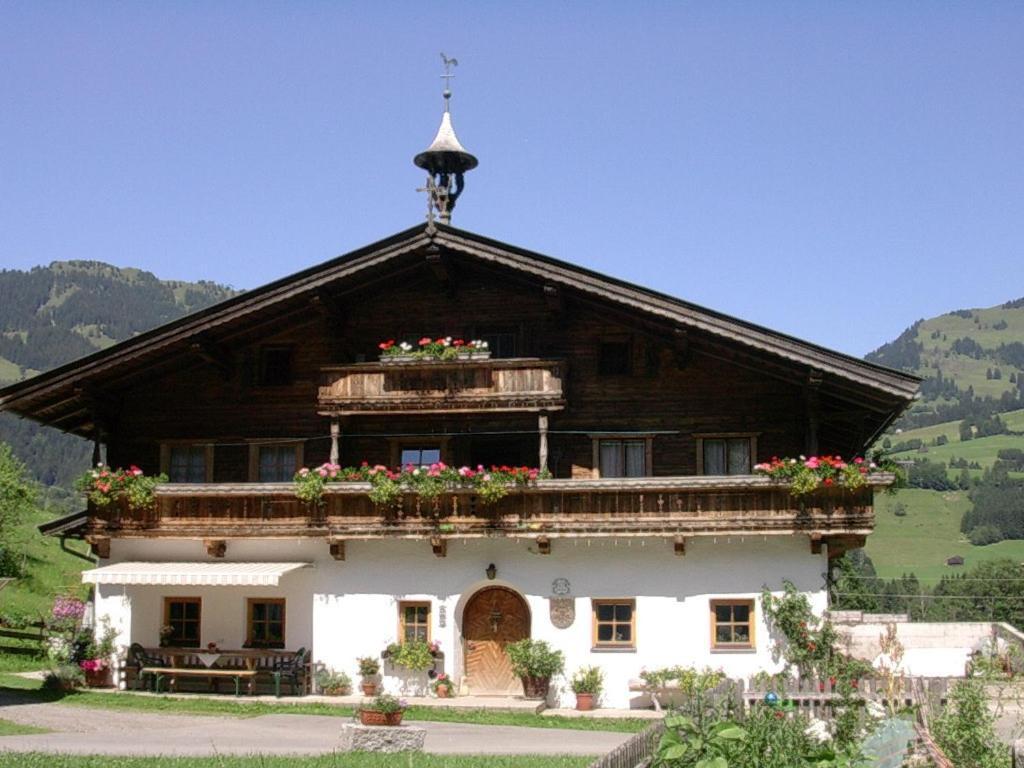 キッツビュール Malernhof Bed & Breakfast エクステリア 写真