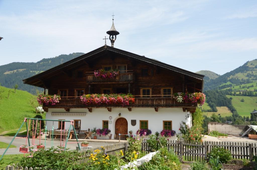 キッツビュール Malernhof Bed & Breakfast エクステリア 写真