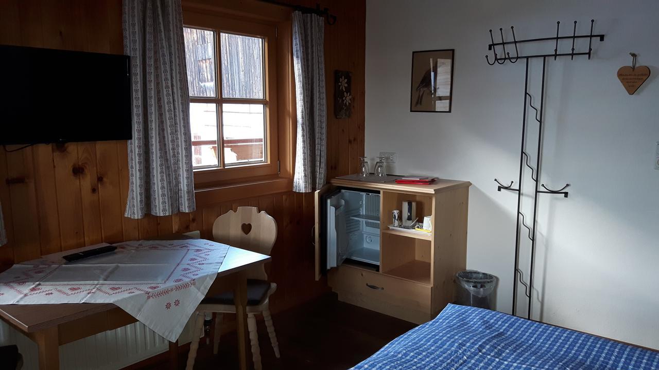 キッツビュール Malernhof Bed & Breakfast エクステリア 写真